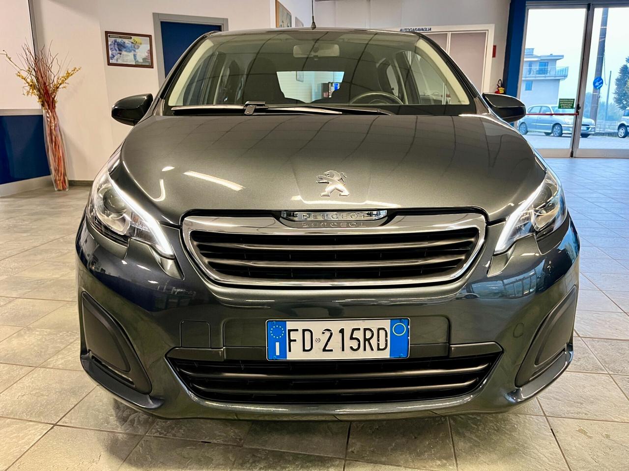 Peugeot 108 VTi 5 porte Active-NEOPATENTATI-