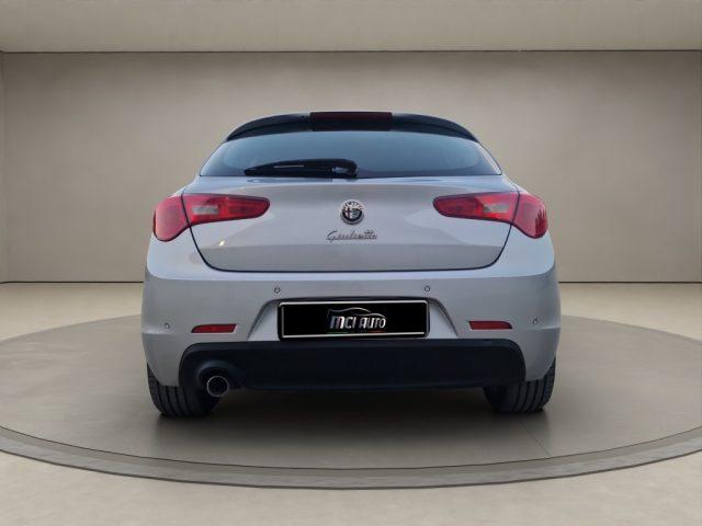ALFA ROMEO Giulietta 1.6 JTDm-2 105 CV Distinctive