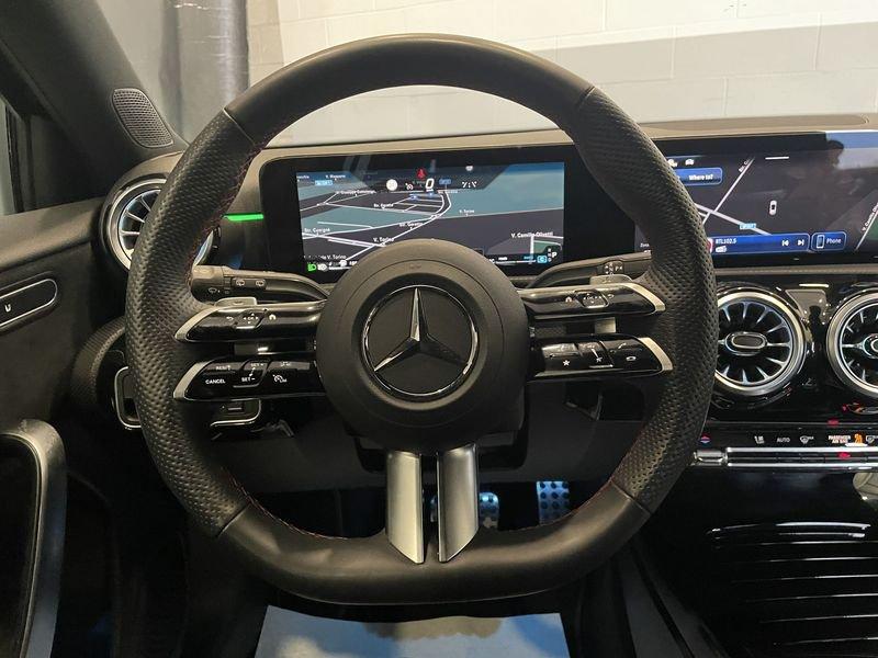 Mercedes-Benz Classe A A 180 Automatic Premium AMG Line
