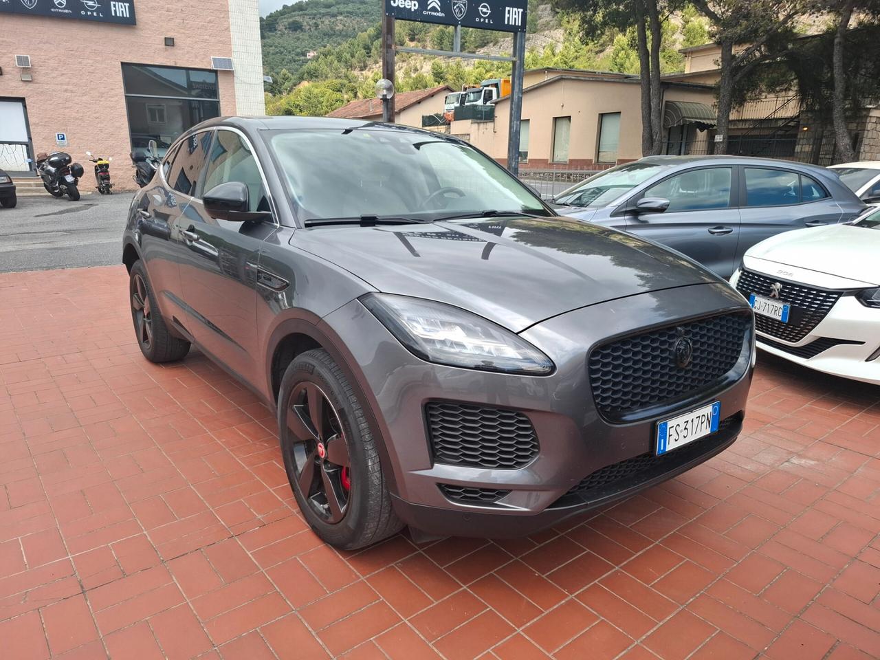Jaguar E-Pace 2.0D 180 CV AWD