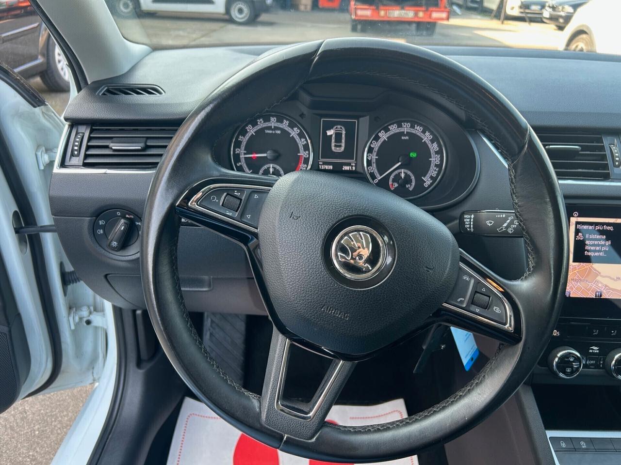 Skoda Octavia 1.6 TDI CR 115 CV DSG Wagon Executive TAGLIANDI SKODA
