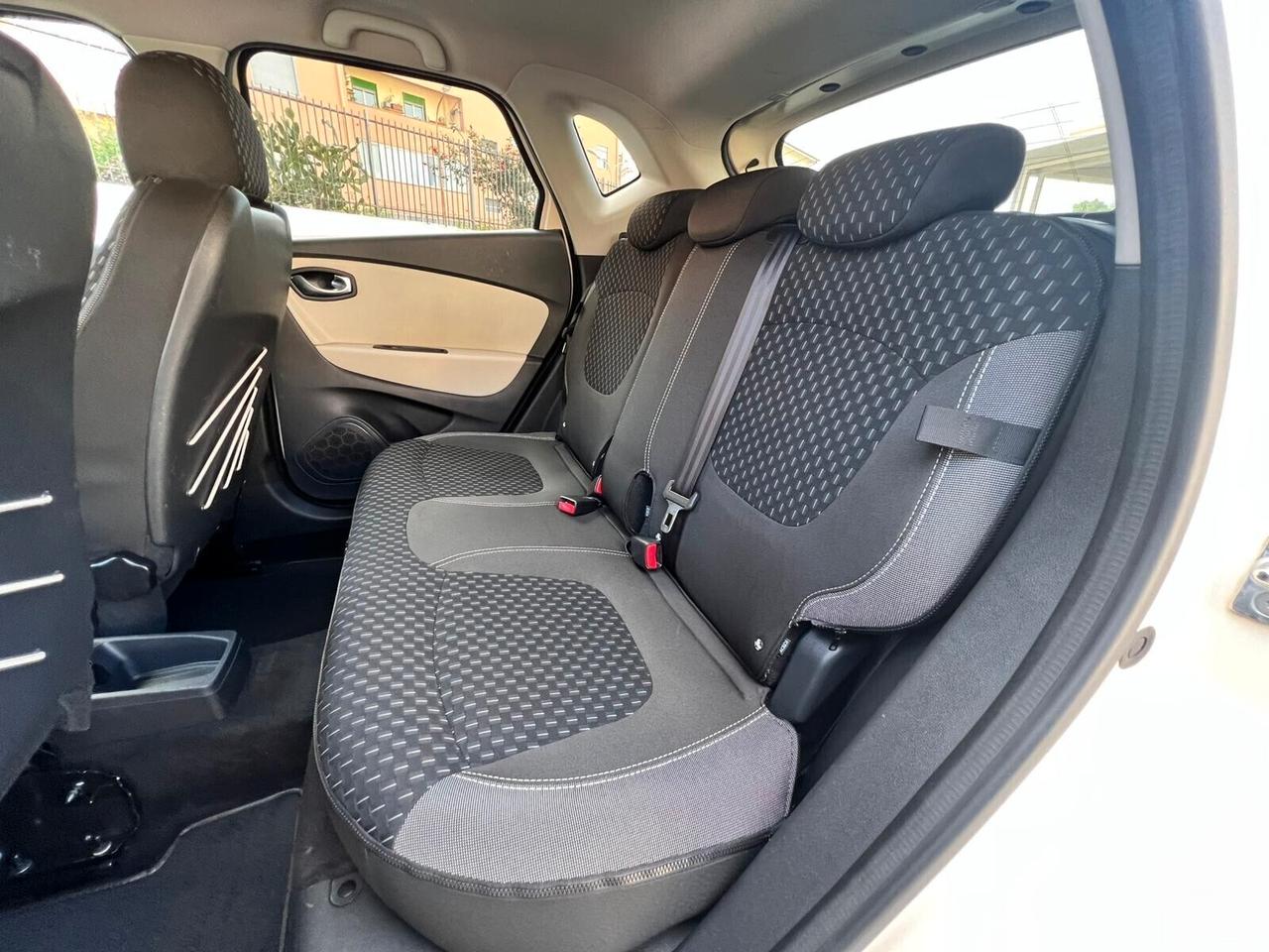 Renault Captur dCi 8V 90 CV Sport Edition2