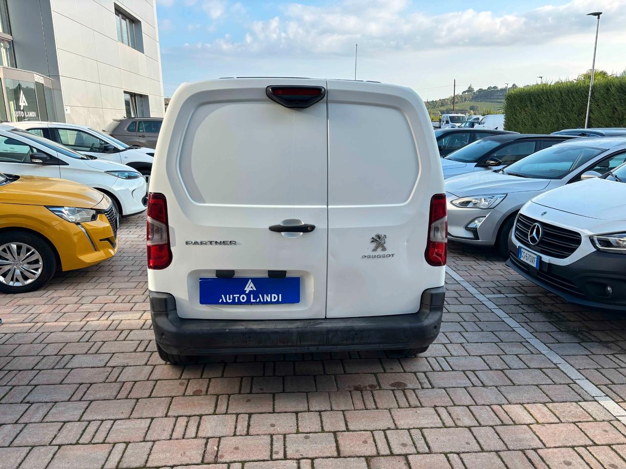 Peugeot