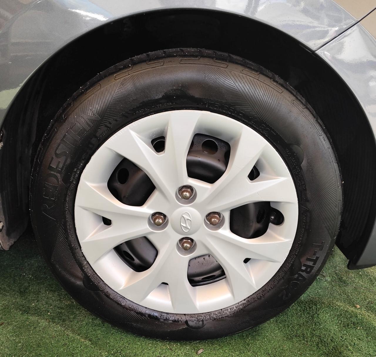 Hyundai i10 1.0 MPI STYLE