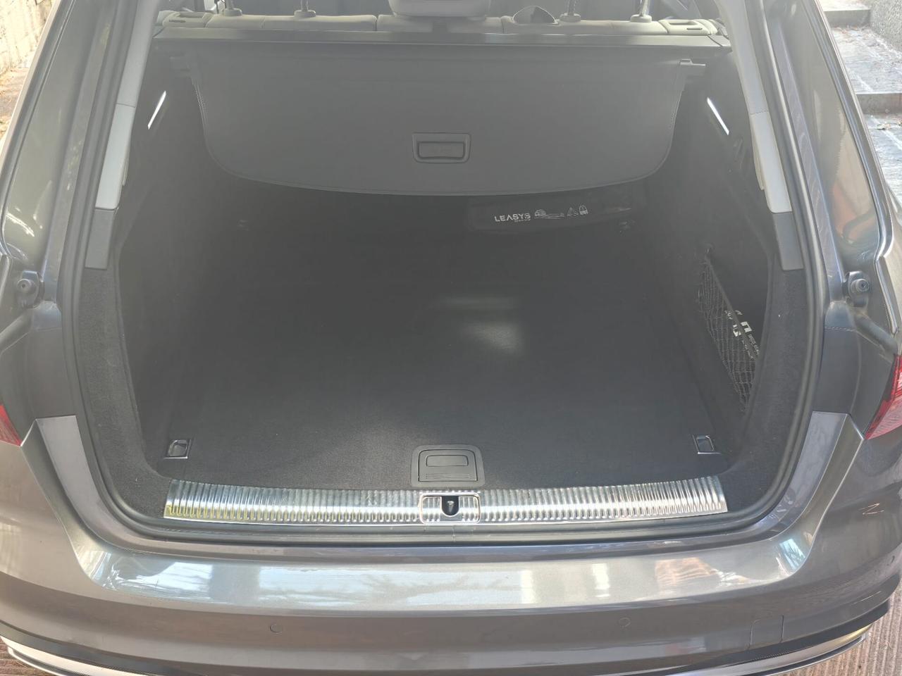 Audi A4 Avant 30 TDI/136 CV S tronic Business Advanced