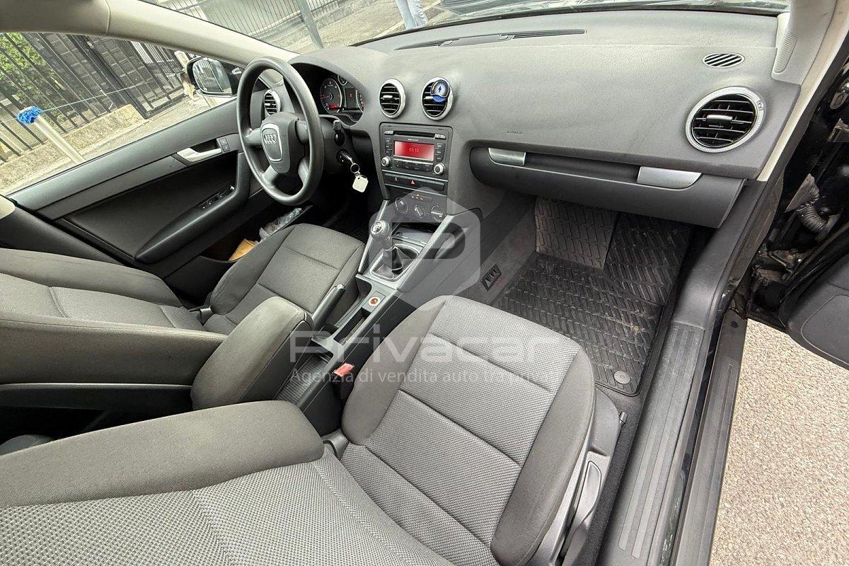 AUDI A3 SPB 1.6 TDI CR F.AP. Young Edition