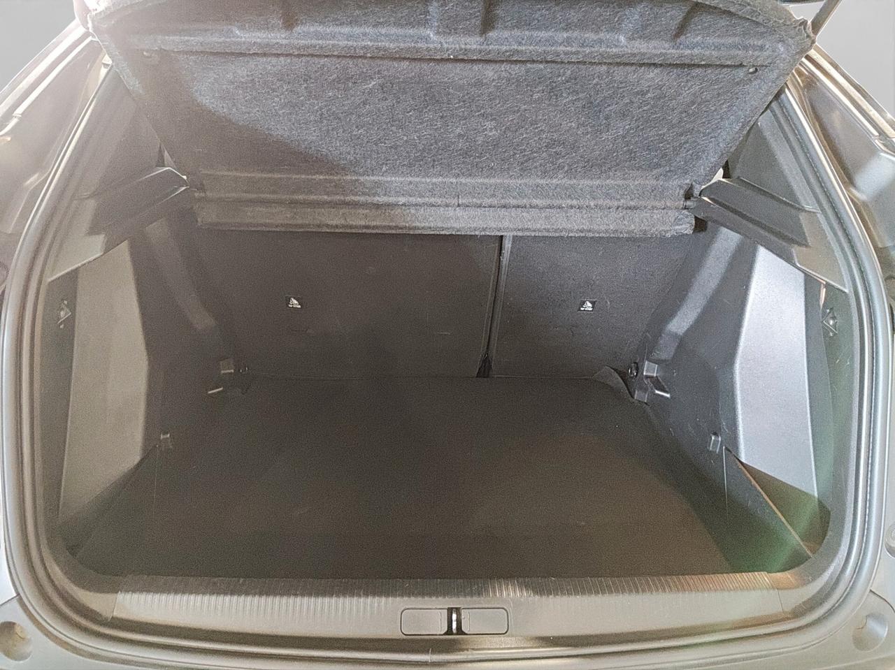 Peugeot 2008 PureTech 130 S&S Allure Pack