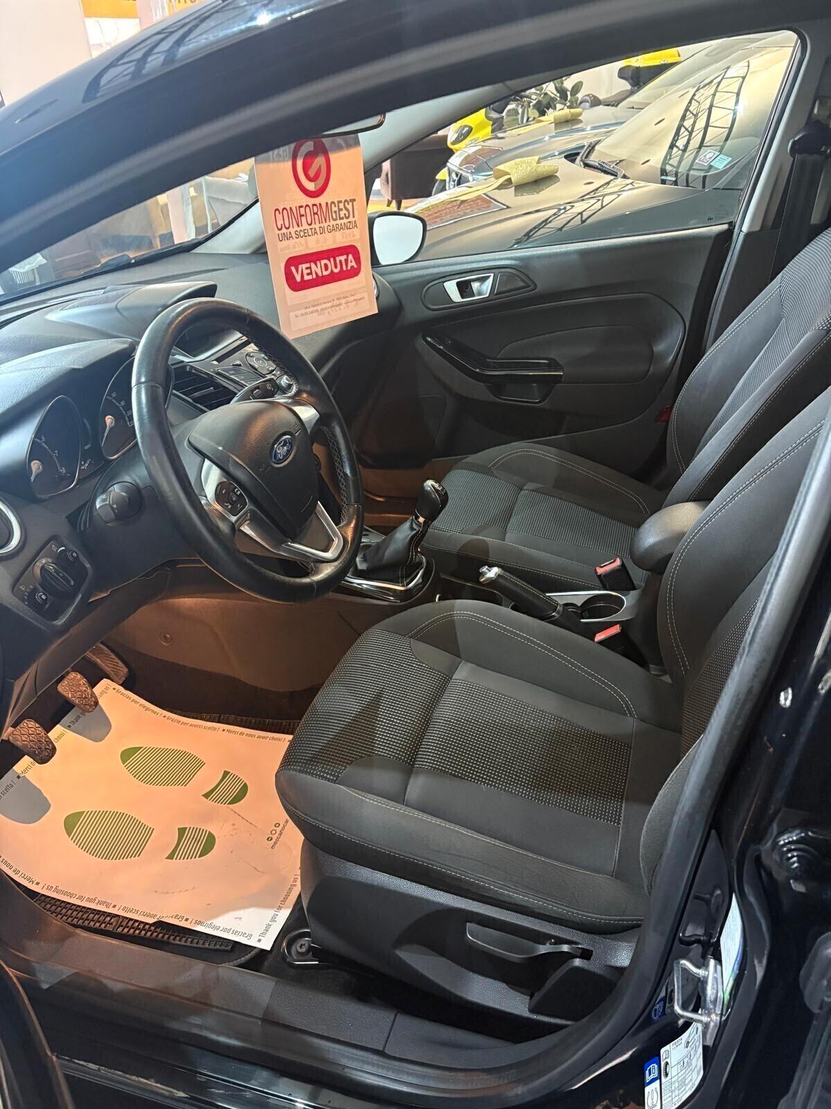 Ford Fiesta 1.4 5 porte Bz.- GPL Black & White Edition