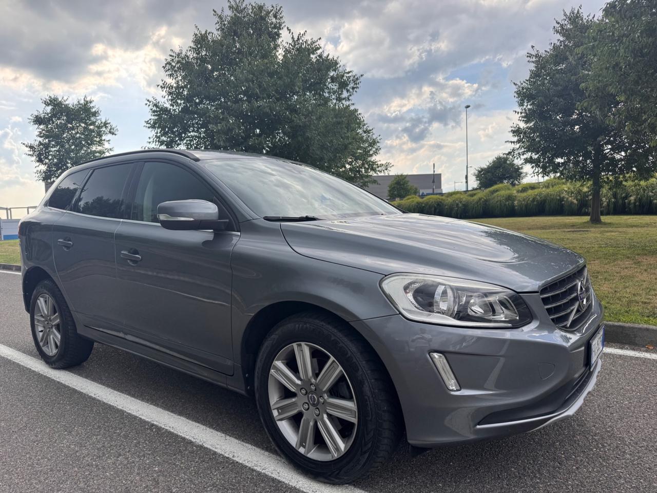 Volvo XC 60 XC60 D4 AWD Geartronic Kinetic