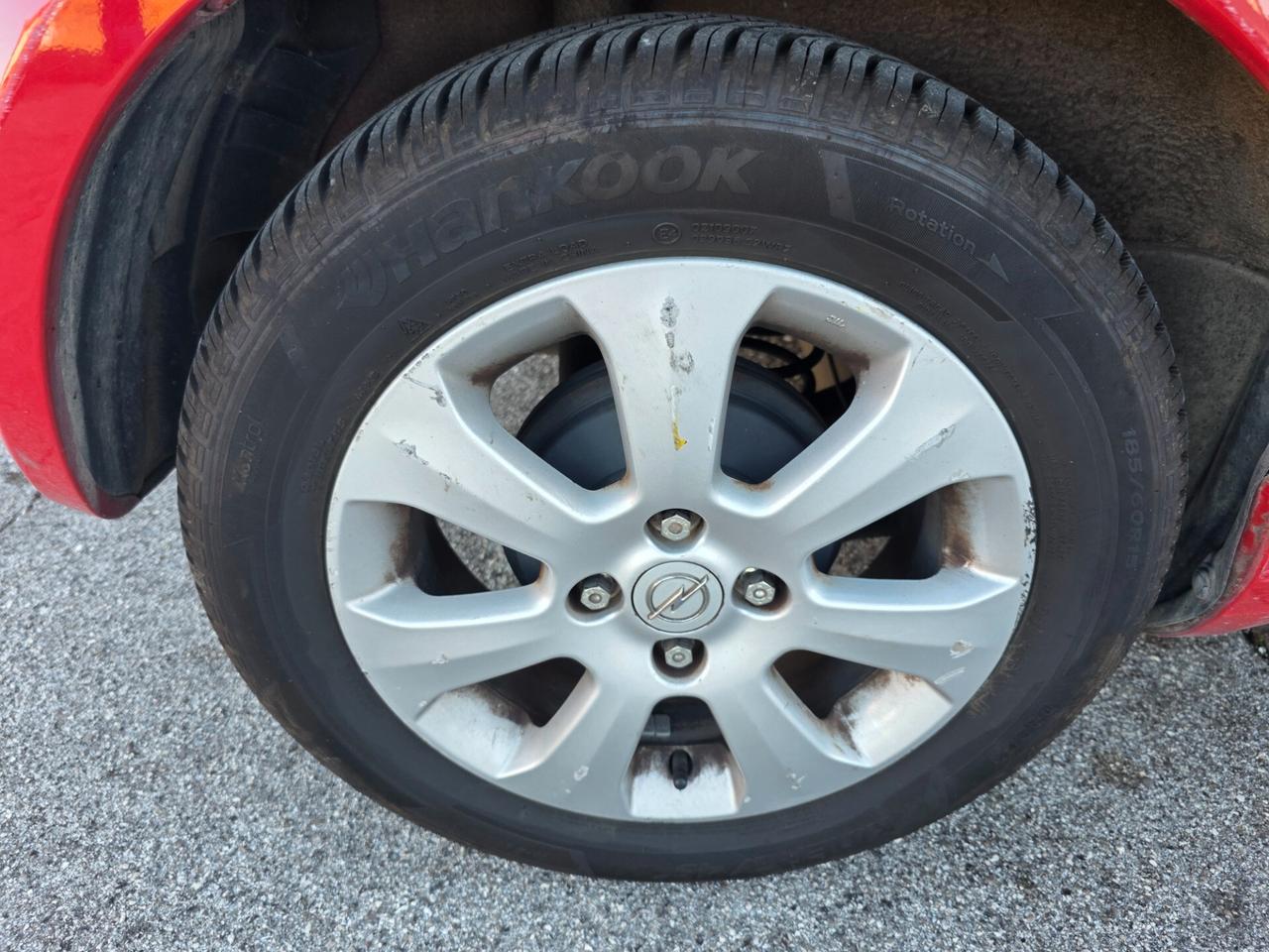 Opel Agila 1.2 16V 86CV con 111.000km Unicoproprietario Neopatentati ok