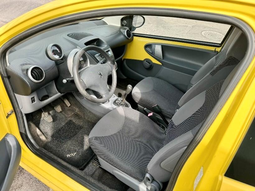 Peugeot 107 1.0 BENZINA 68CV