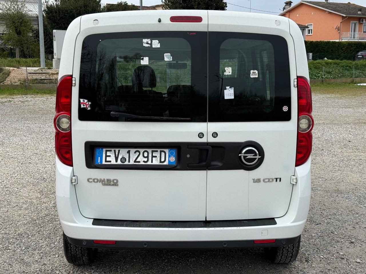 Opel Combo 1.6 CDTi 105CV PC-TN Cosmo