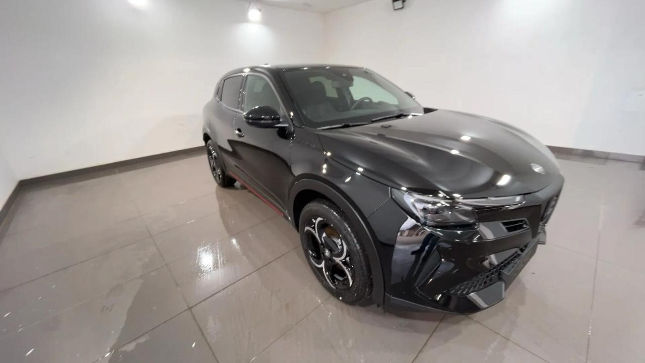 Alfa Romeo Junior Speiale 1.2 145 CV Hybrid