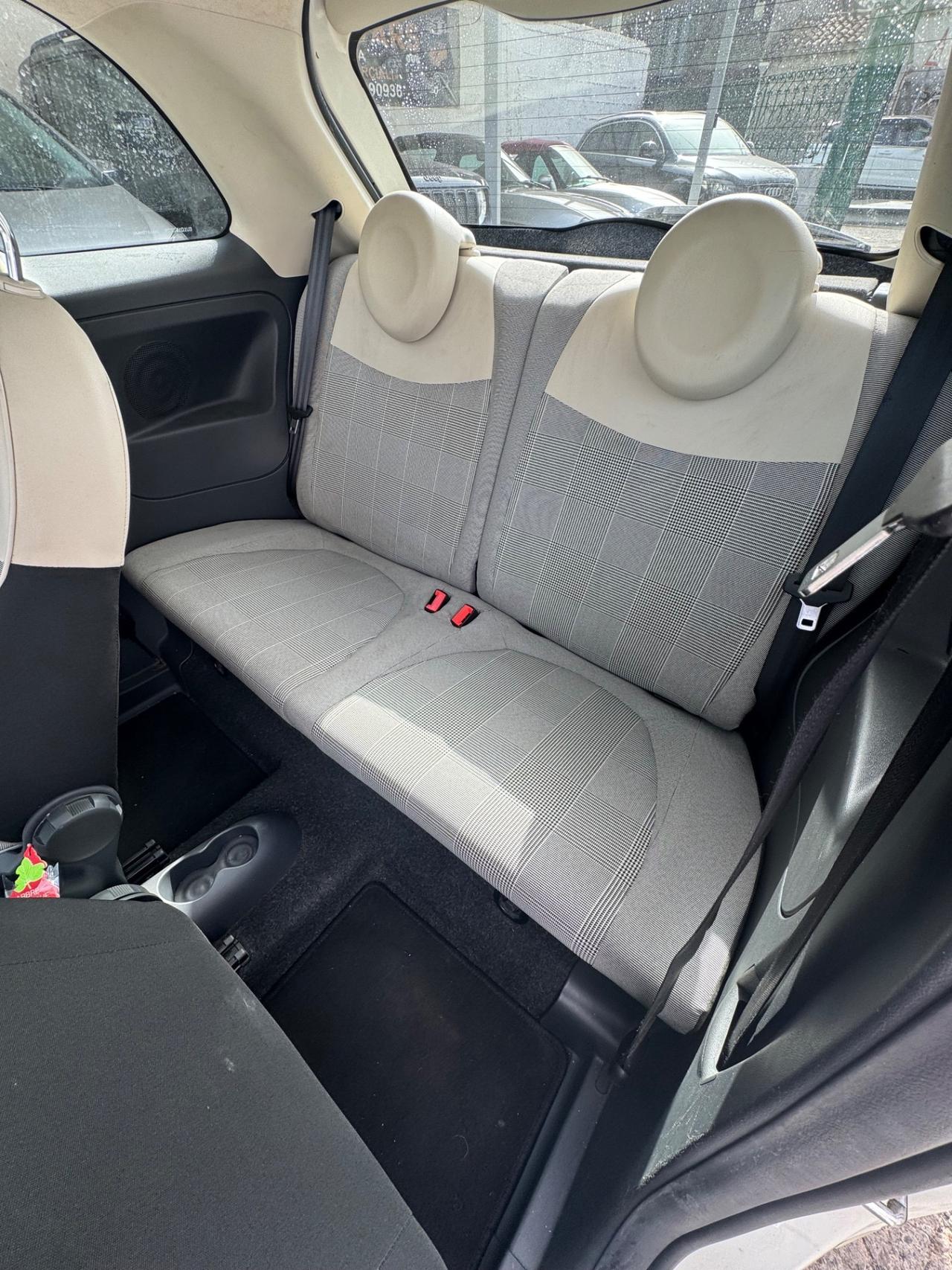 Fiat 500 1.2 Lounge anno 2010