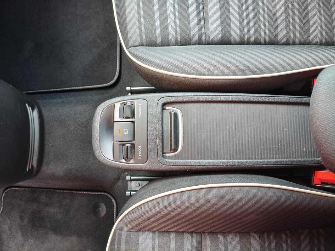 Fiat 500 500e Berlina 42 kWh Passion