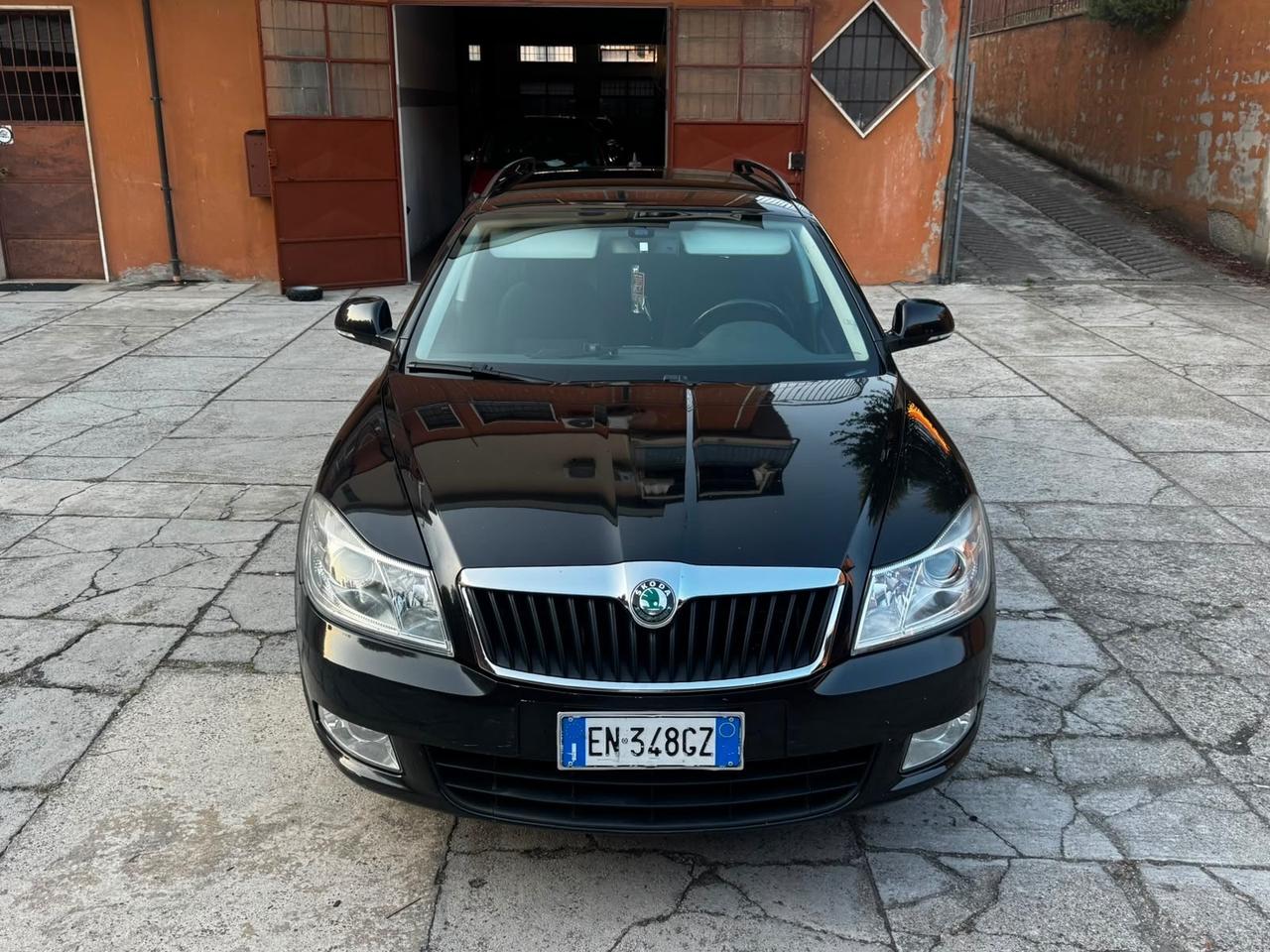 Skoda Octavia 1.6 TDI CR F.AP. Wagon Elegance