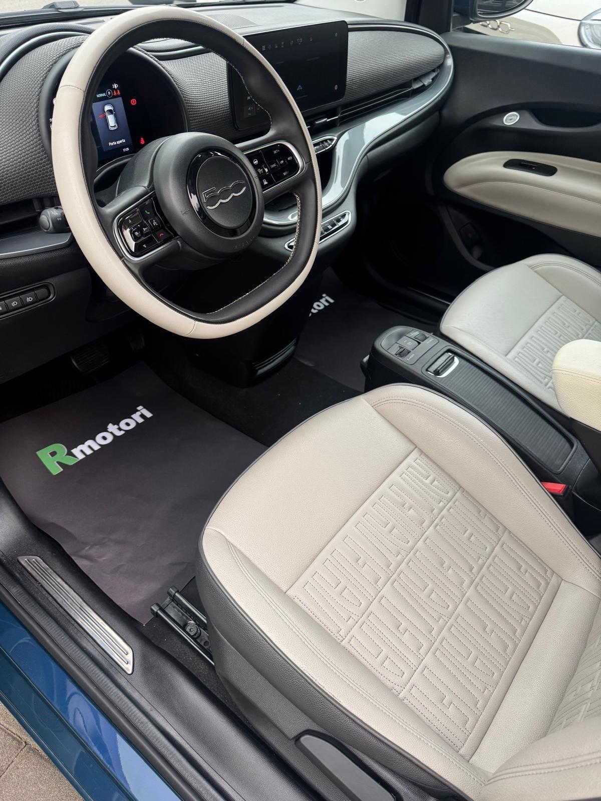 Fiat 500 500e Cabrio 42 kWh La Prima