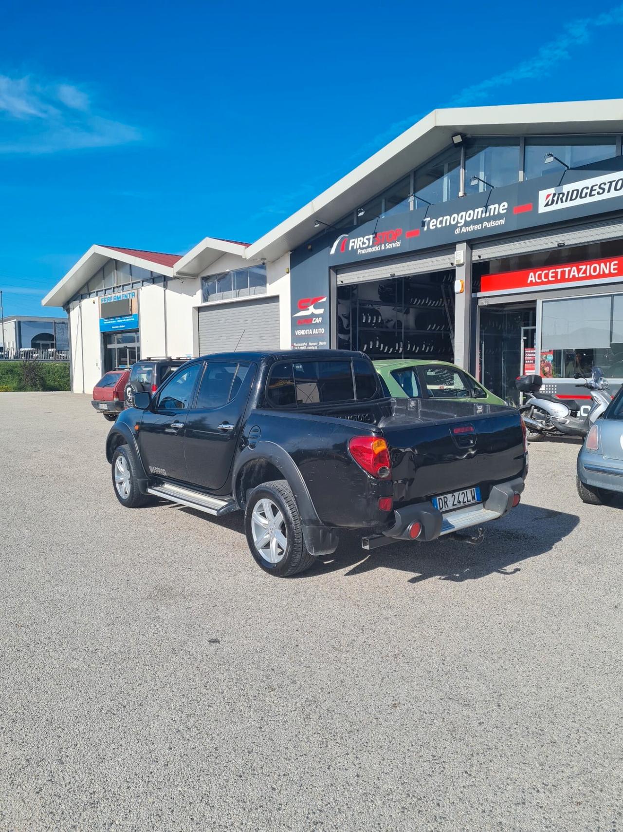 Mitsubishi L200 2.5 DI-D/167CV Double Cab warrior