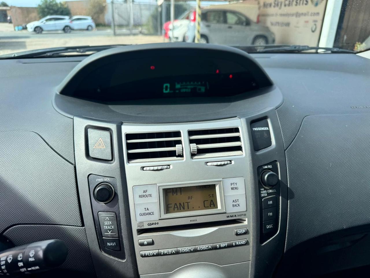 Toyota Yaris 1.3 3p. AUTOMATICA