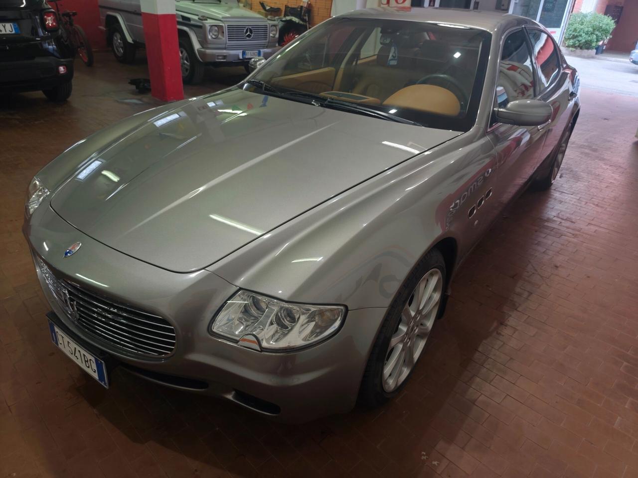 Maserati Quattroporte 4.2 V8