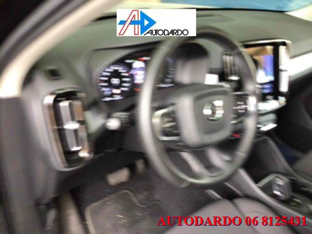VOLVO XC40 T5 Recharge Plug-in Hybrid Inscription Expression