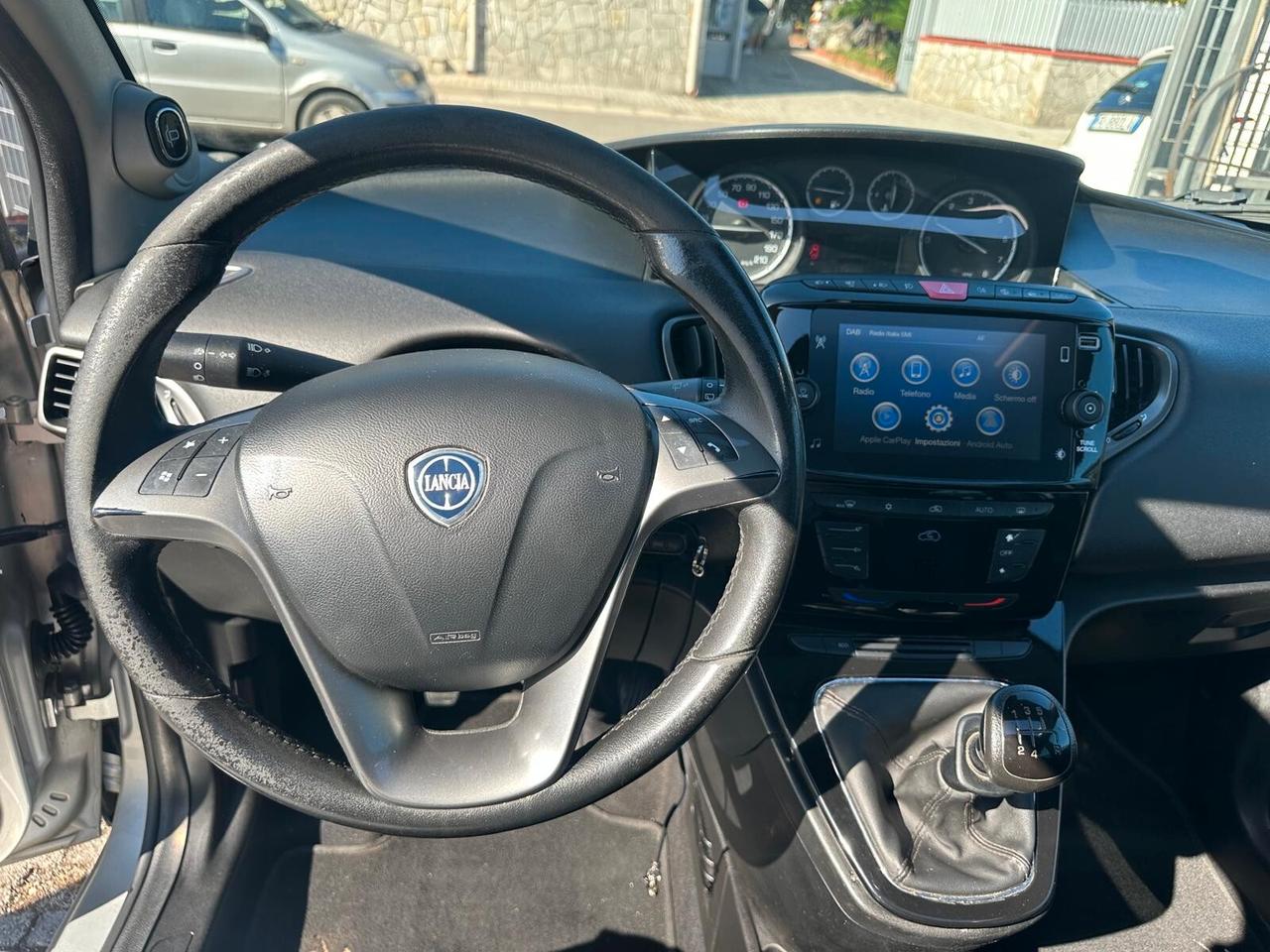 Lancia Ypsilon 900 twinair Gpl Platino-2011