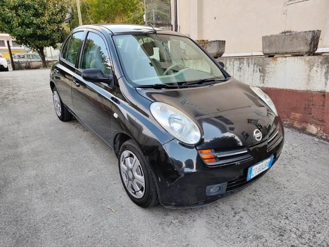 Nissan Micra 1.2 16V 5p automatica