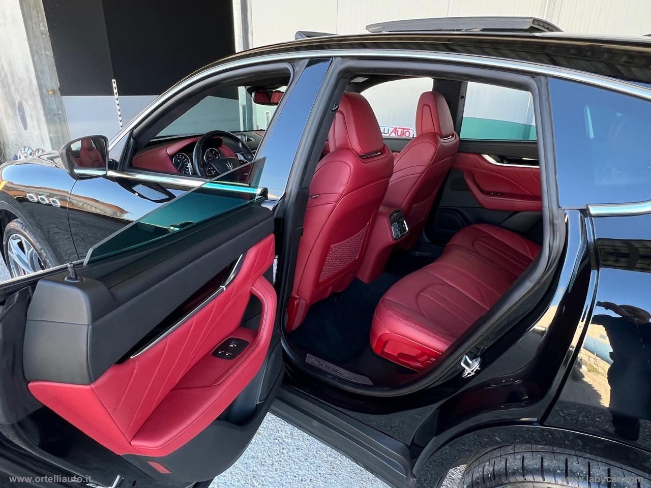 MASERATI Levante V6 Diesel AWD Gransport IVA DEDUCIBILE