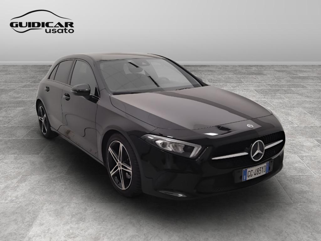 Mercedes-Benz Classe A - W177 2018 - A 180 d Sport auto