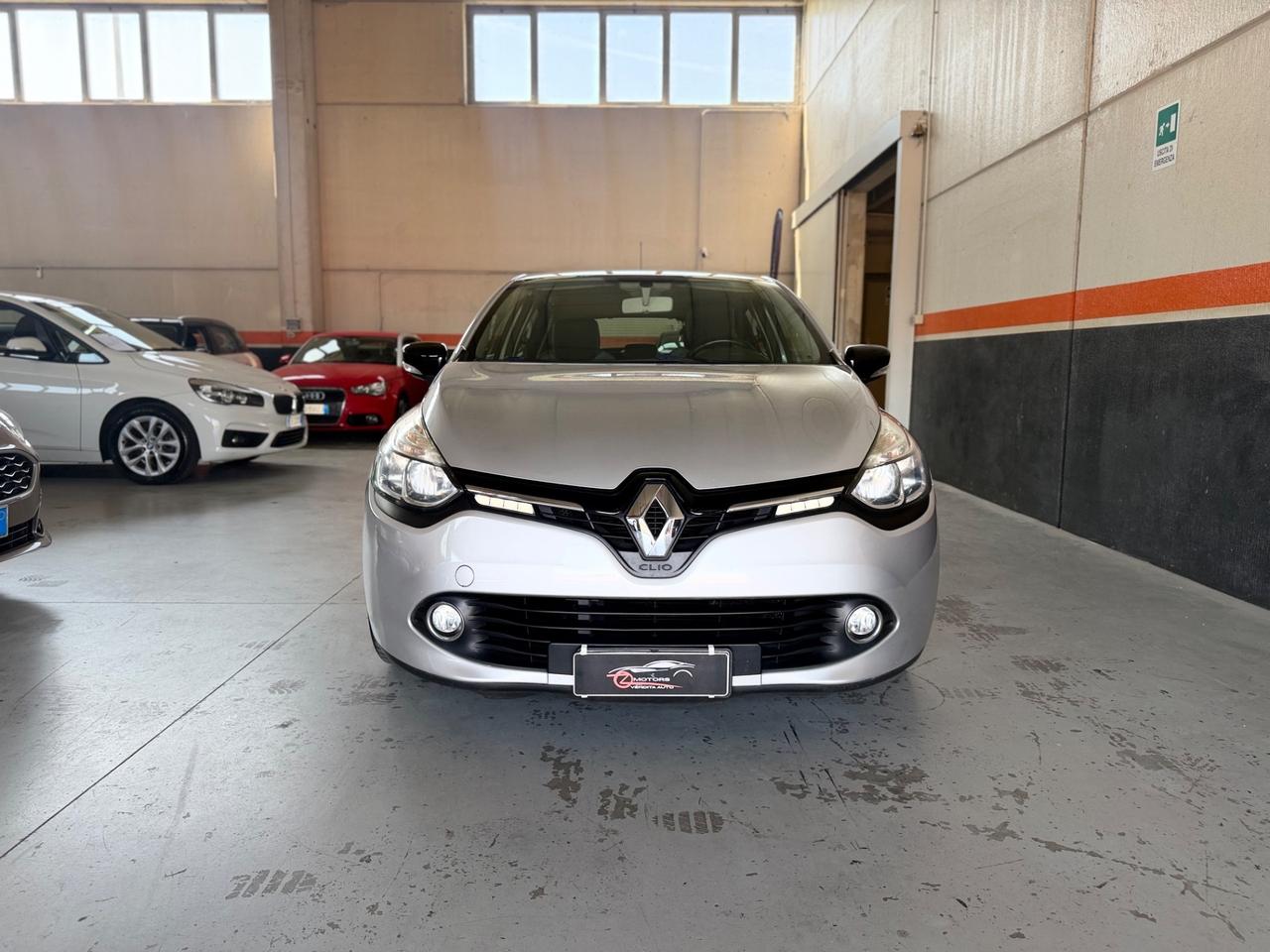 Renault Clio 1.2 75CV GPL 5 porte Wave NEOPATENTATI