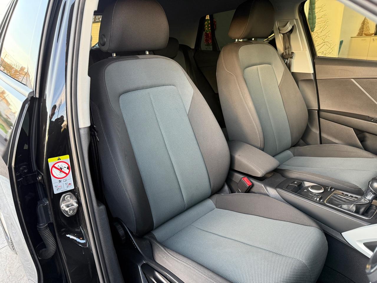 Audi Q2 35 TDI S tronic Identity Black FINANZIAMENTO INTERO IMPORTO CON MINI RATE