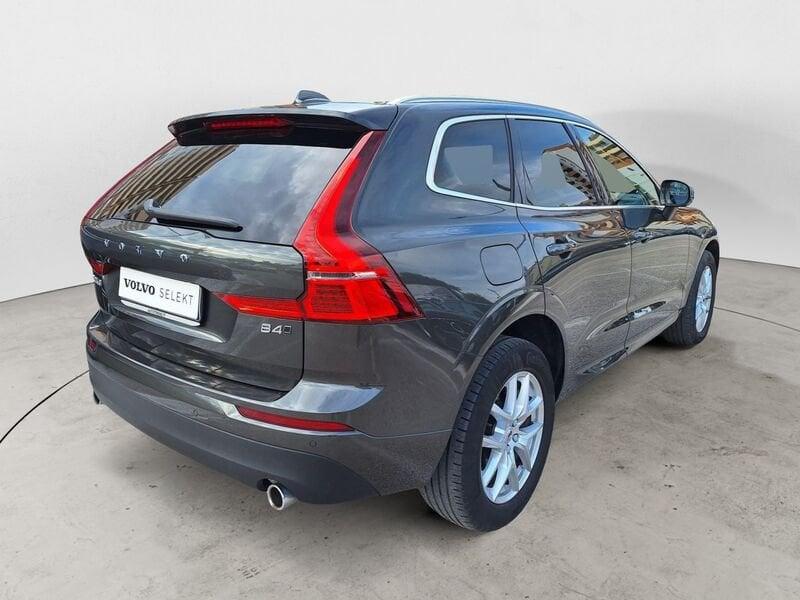 Volvo XC60 B4 197+14 CV AWD Automatica NAVI LED Momentum Pro