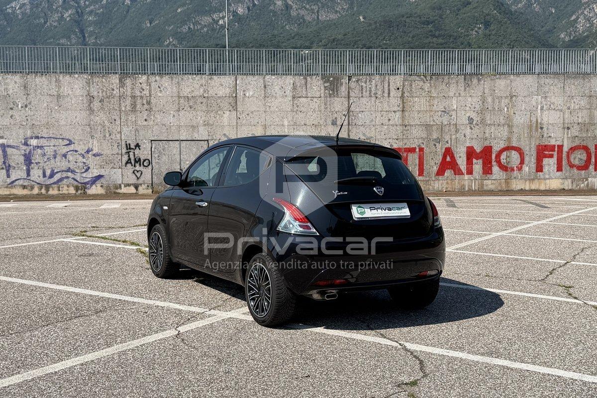 LANCIA Ypsilon 1.2 69 CV 5 porte S&S Gold