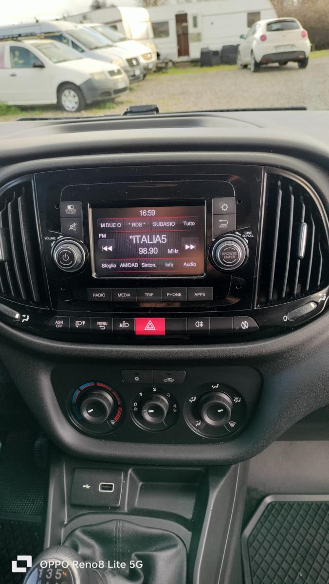 FIAT Doblo cargo 1.3 mjt 95cv CH1 Business S&S cargo 1.3 mjt 95cv CH1 Business S&S