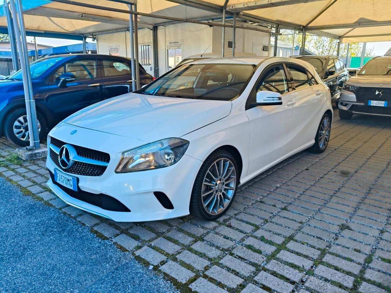 Mercedes-benz A 250 4Matic Automatic Premium