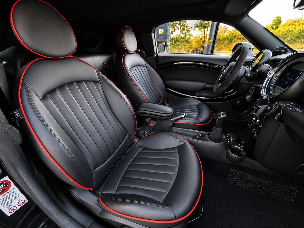 Mini John Cooper Works Coupe 1.6 Coupé elaborata