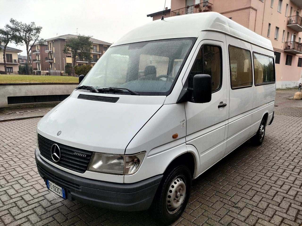 Mercedes Sprinter 2.3 D 9 posti-trasporto disabili