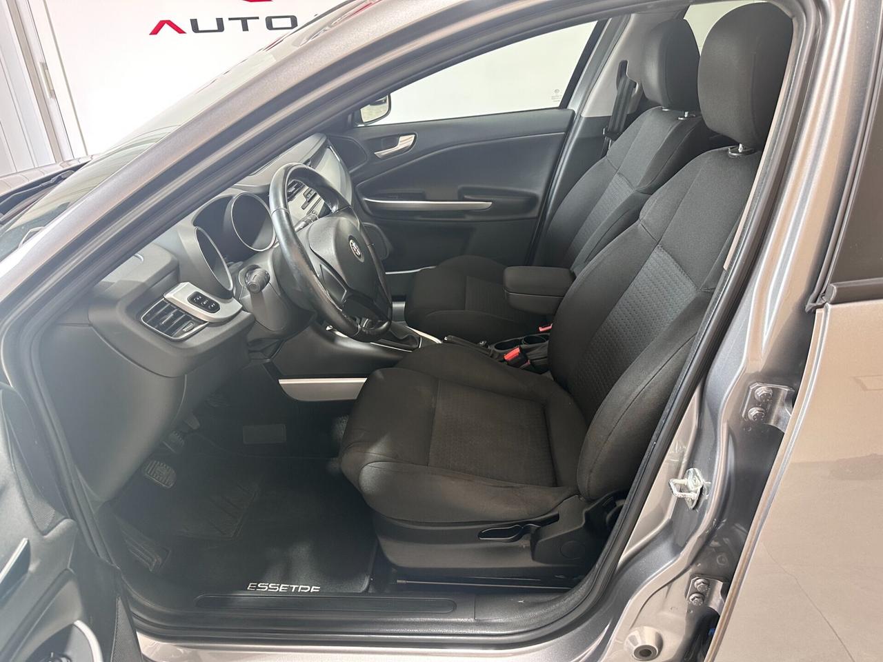 Alfa Romeo Giulietta 1.6 JTDm-2 105 CV Distinctive