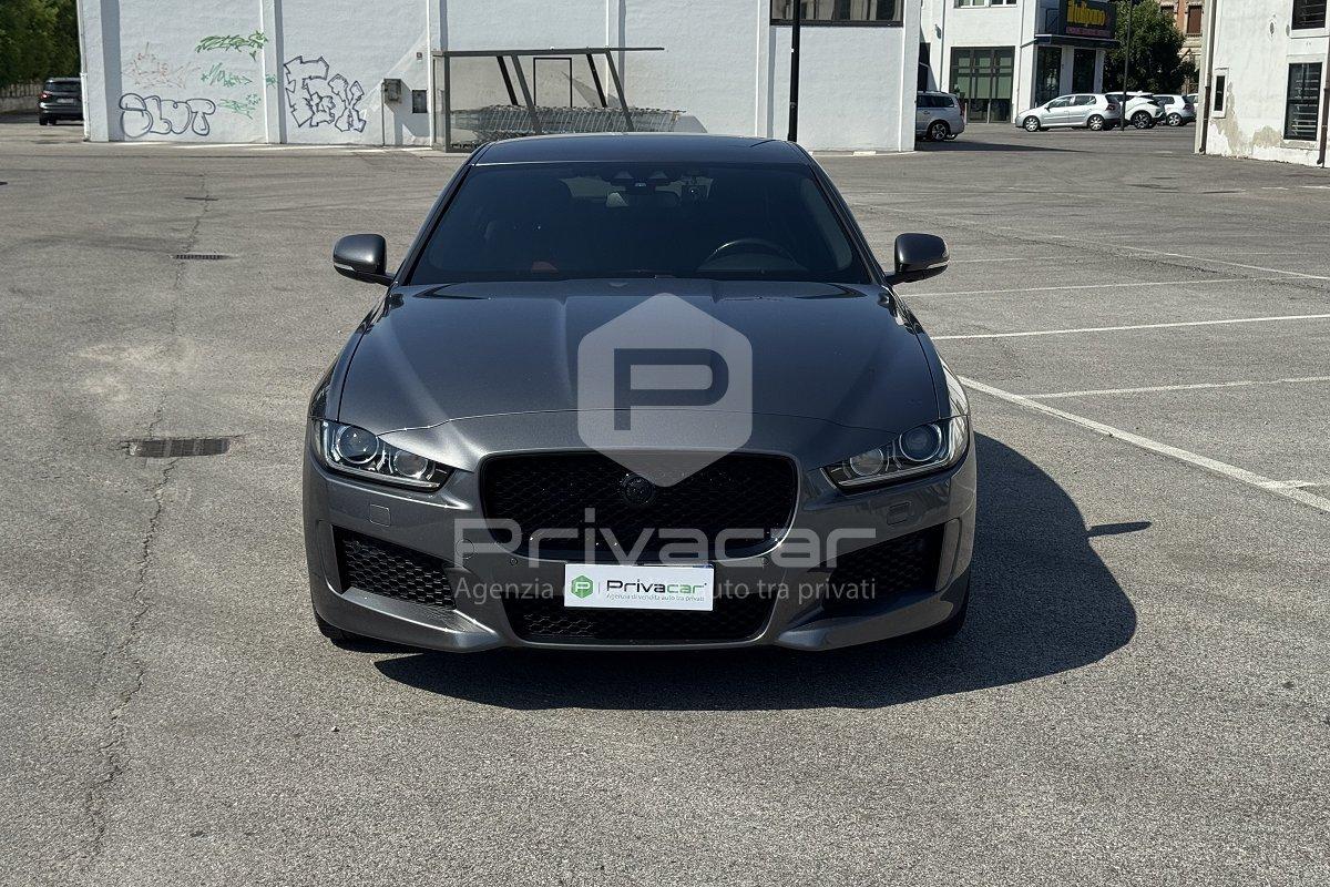 JAGUAR XE 2.0 300 CV AWD aut. R-Sport