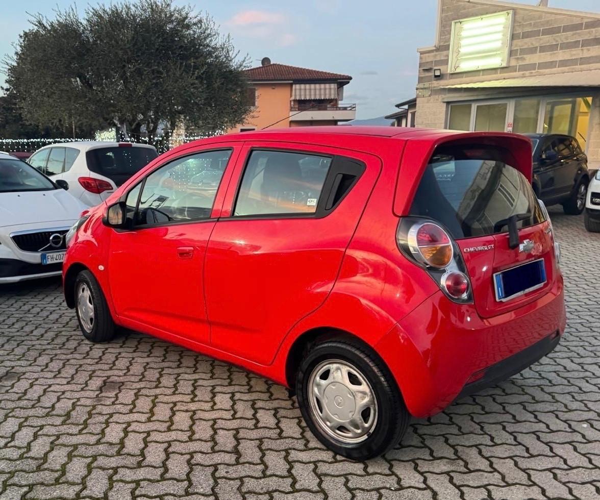 Chevrolet Spark 1.0 LT