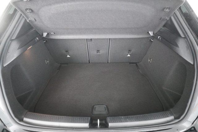 MERCEDES-BENZ A 180 A 180 Automatic Progressive Advanced