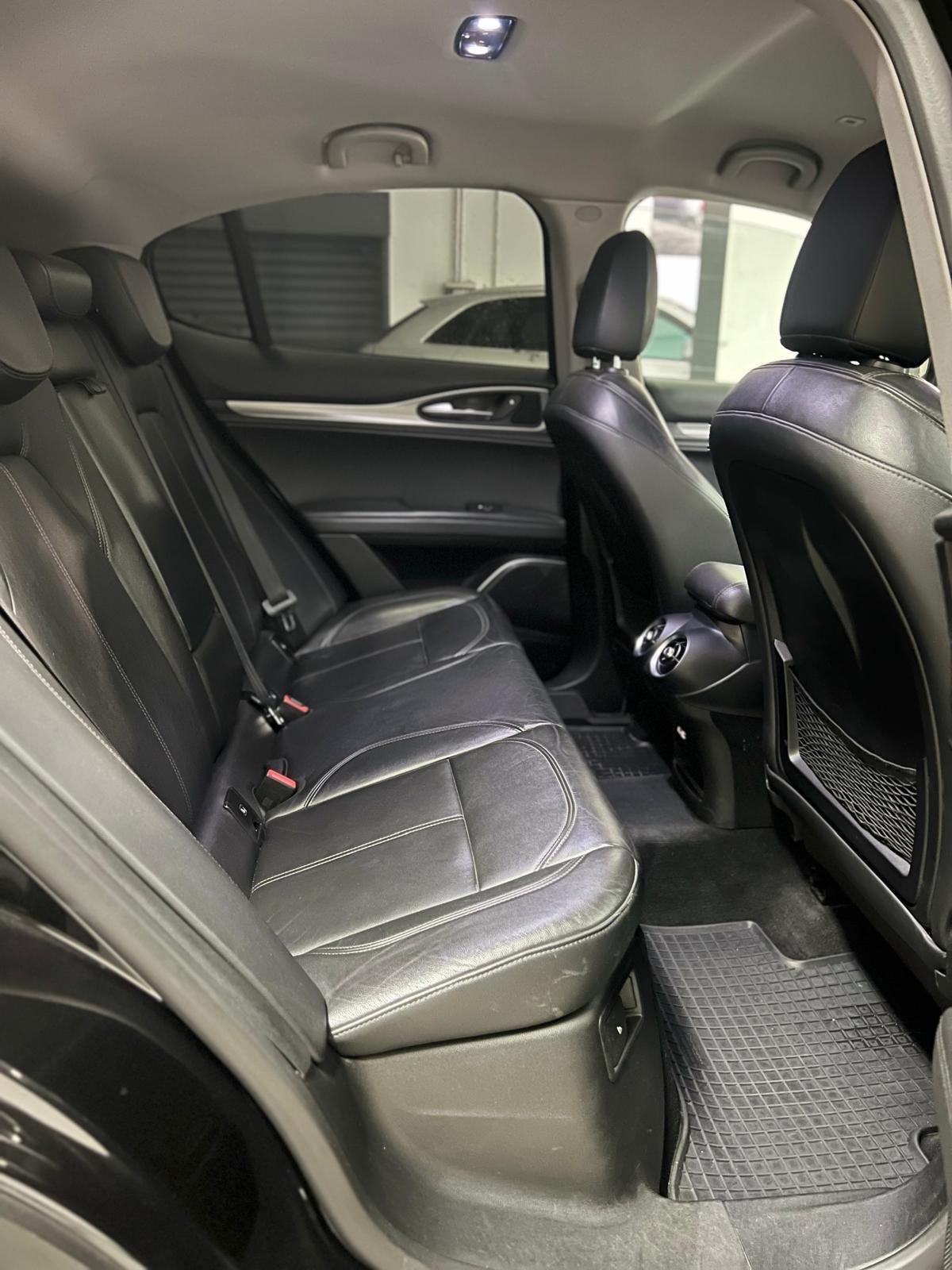 Alfa Romeo Stelvio 2.2 Turbodiesel 210 CV AT8 Q4 Executive