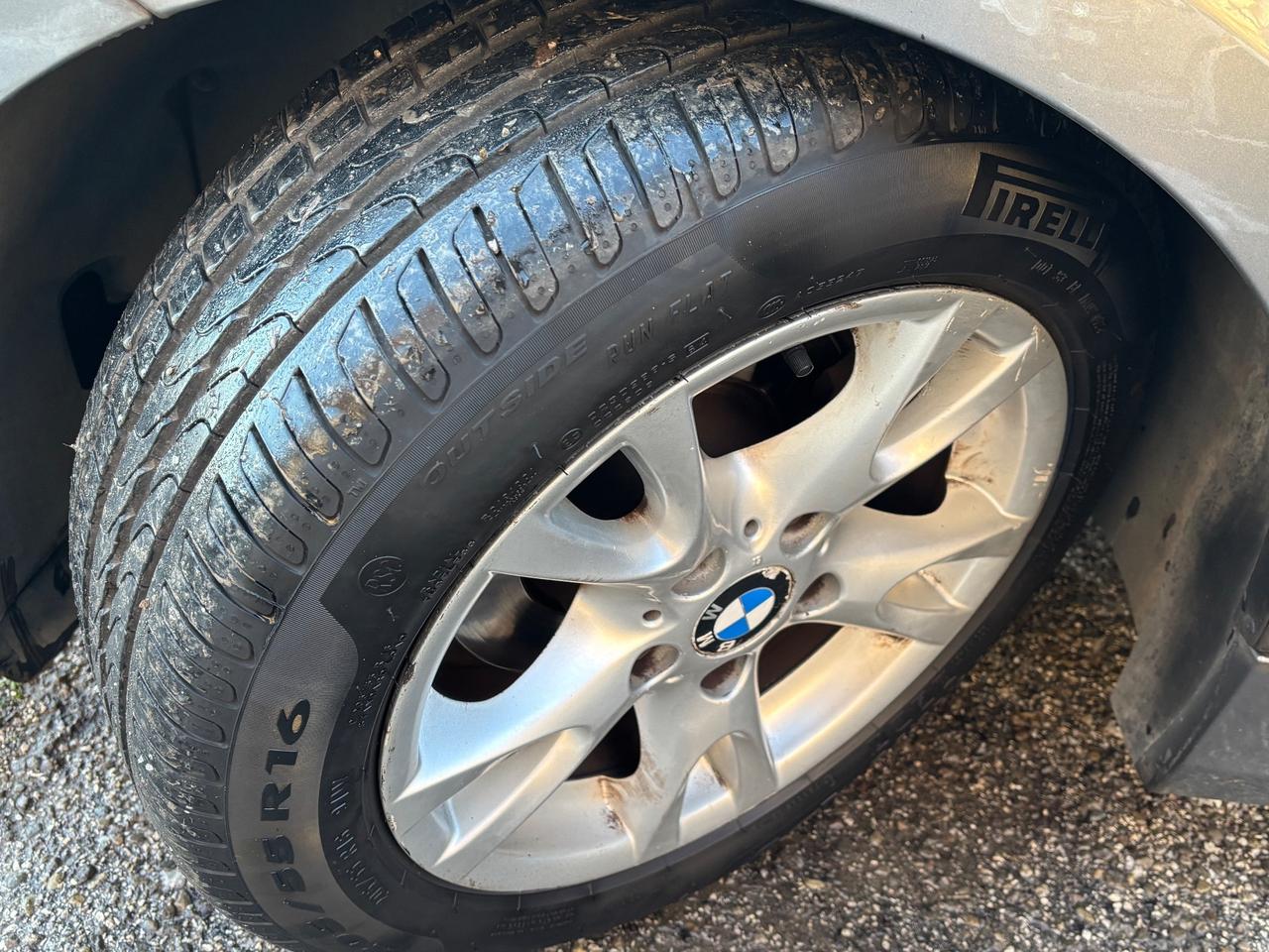 Bmw 118 118d serie 1 attiva 5 porte