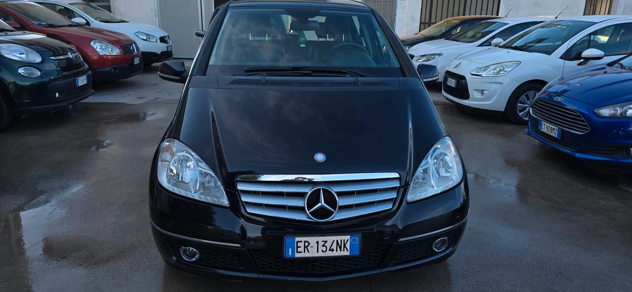 Mercedes-benz A 180 160 CDI BlueEFFICIENCY Executive