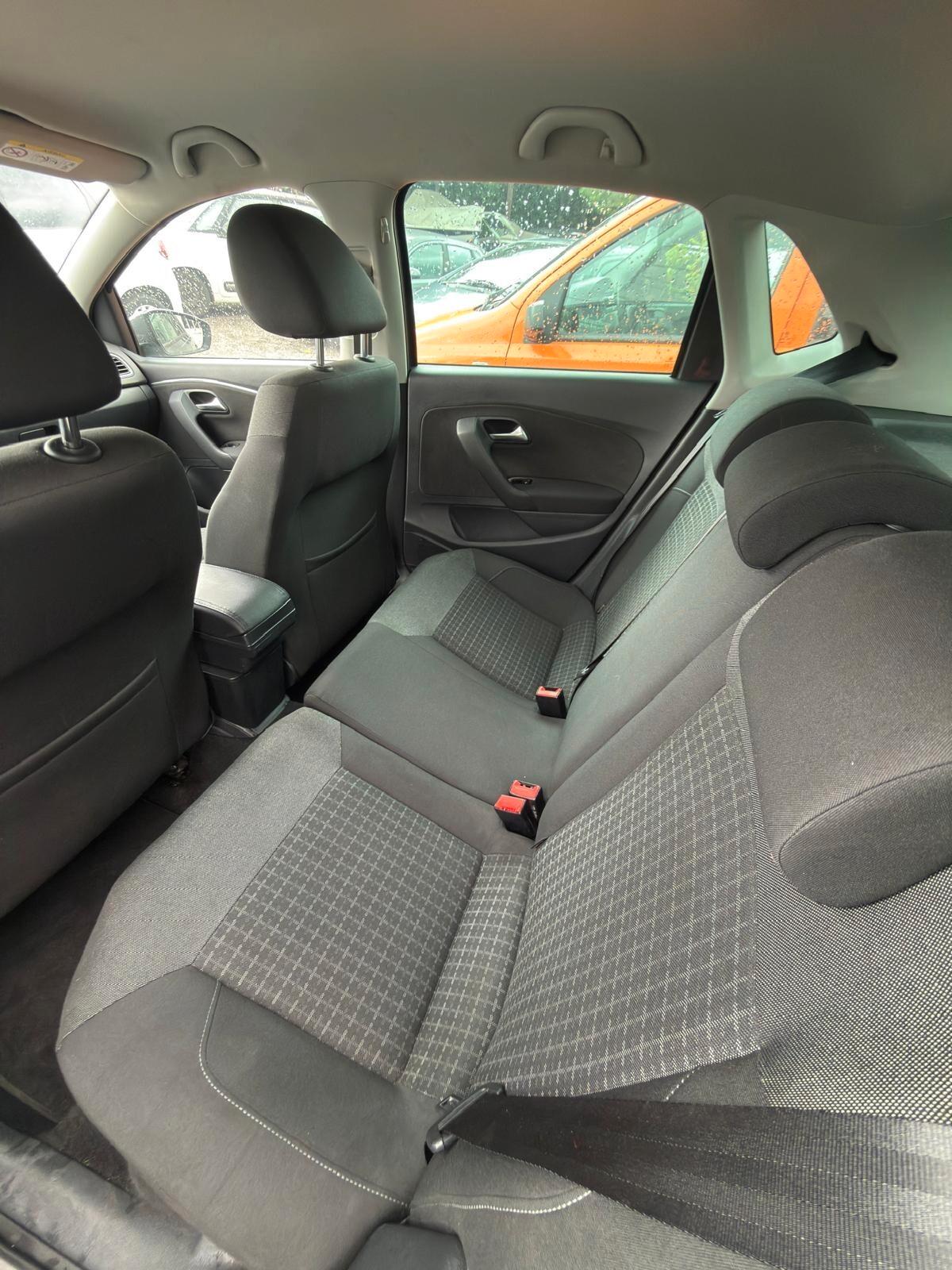 Volkswagen Polo 1.4 TDI 5p. Business