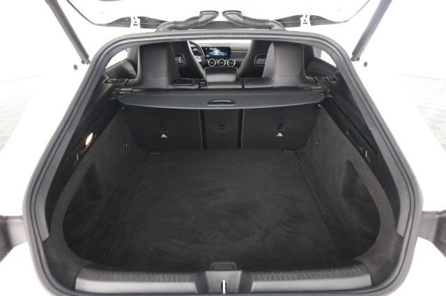 MERCEDES-BENZ CLA sse 200 d Automatic Shooting Brake PREMIUM