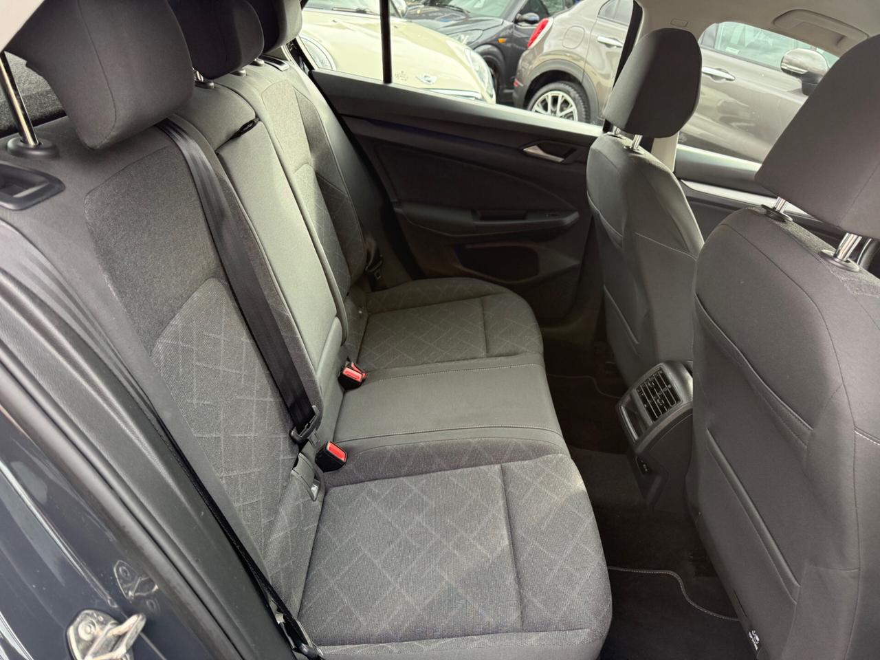 Volkswagen Golf 2.0 TDI Cerchi 18 - Superprezzo - Tutto incluso