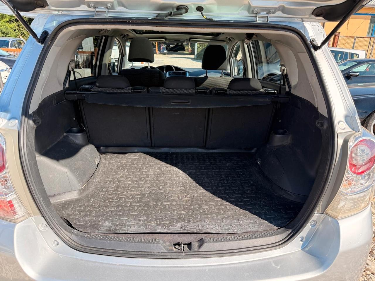 Toyota Verso 1.6 D-4D Style
