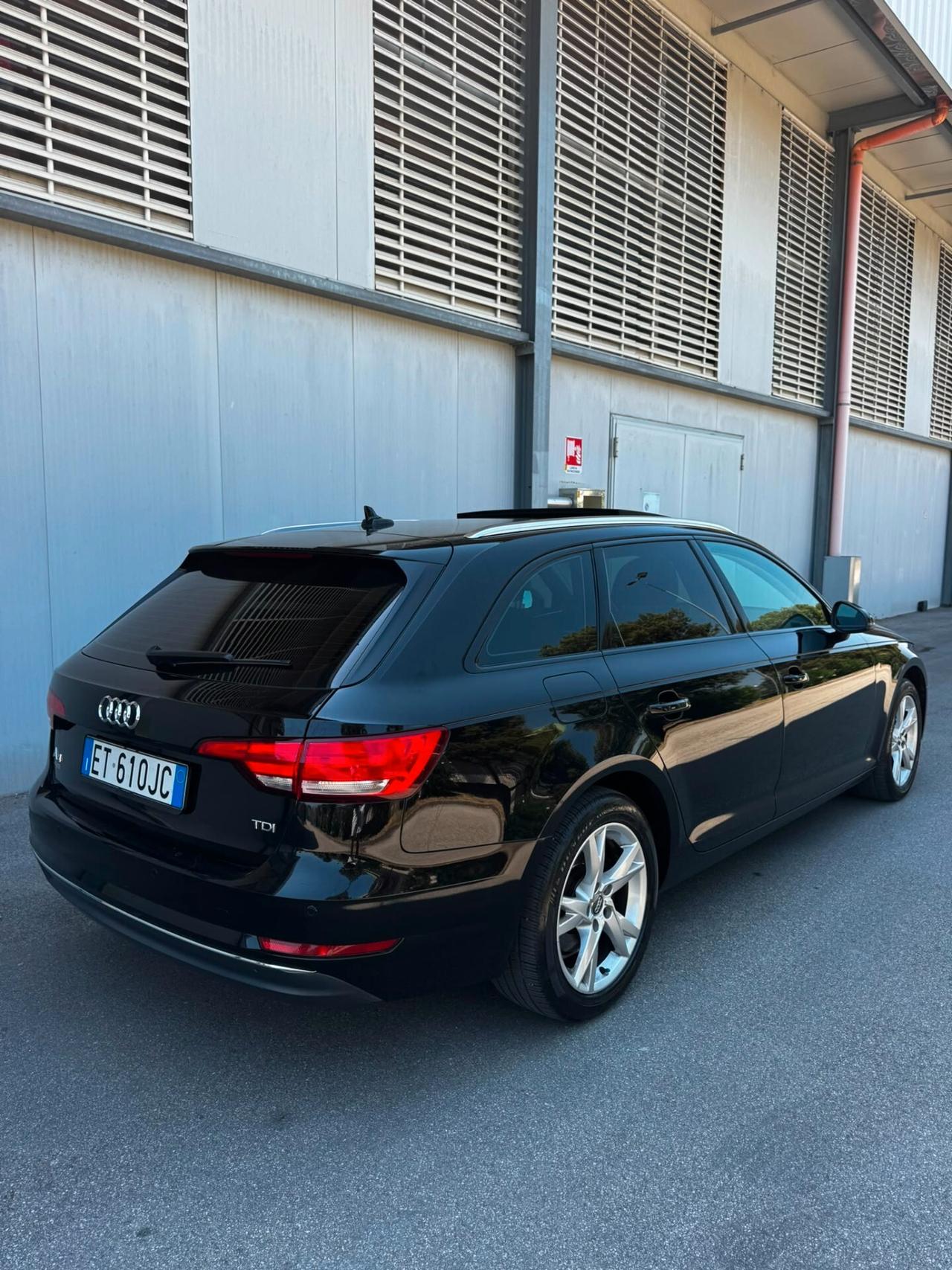 Audi A4 Avant 2.0 TDI 190 CV S tronic Sline