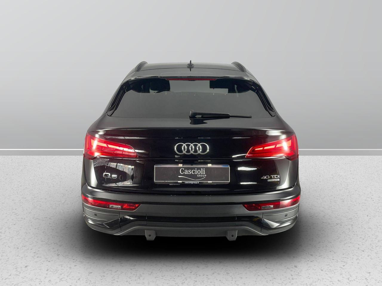 AUDI Q5 Sportback 2021 - Q5 Sportback 40 2.0 tdi mhev 12V S line quattro s-tronic